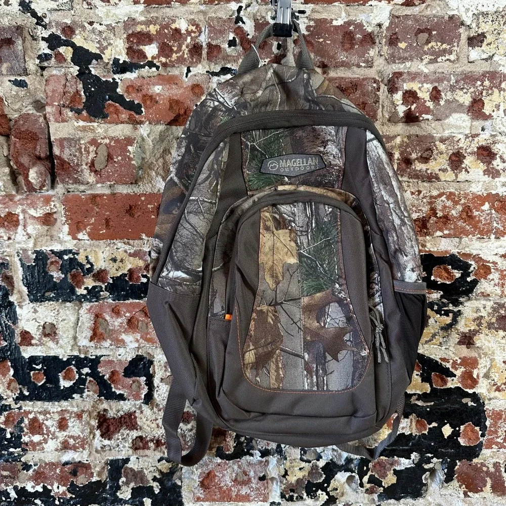 Magellan Outdoor Backpack Camo Brown Padded Bag